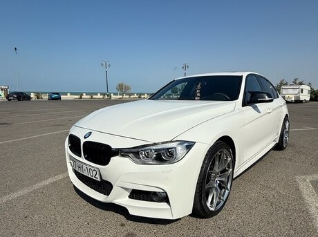 BMW 328 2015