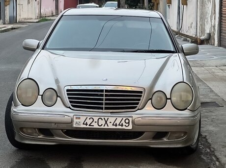 Mercedes E 220 1999