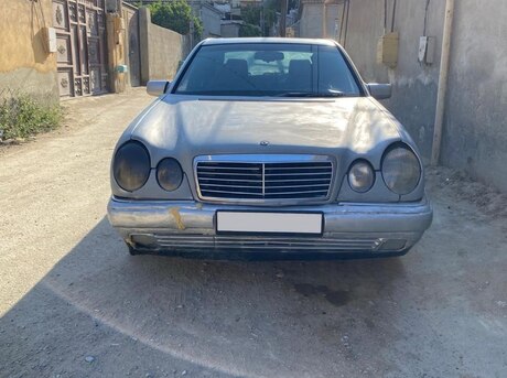 Mercedes E 220 d 1996