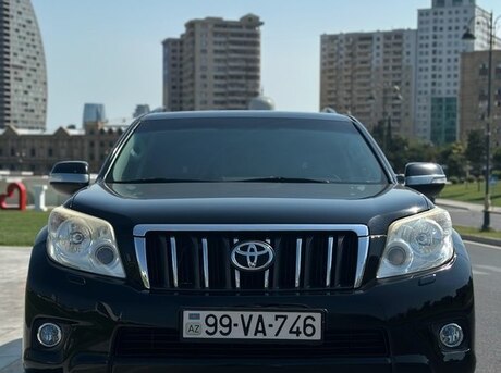 Toyota Land Cruiser Prado 2012