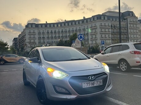 Hyundai i30 2012