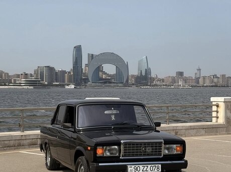 LADA (VAZ) 2107