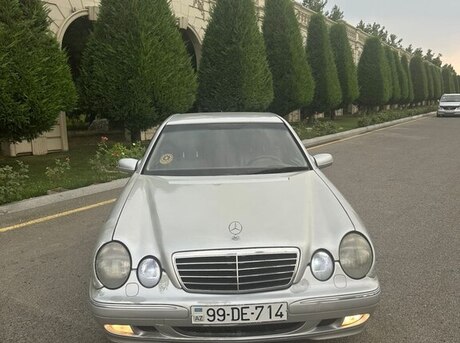 Mercedes E 270 1999