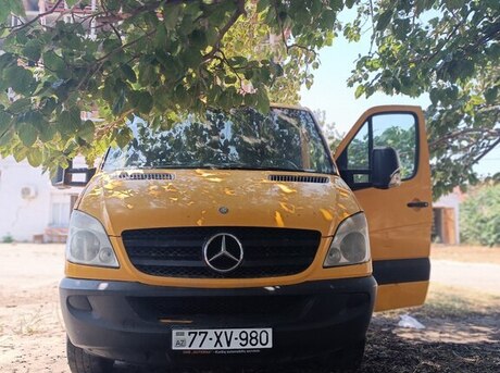 Mercedes  2008