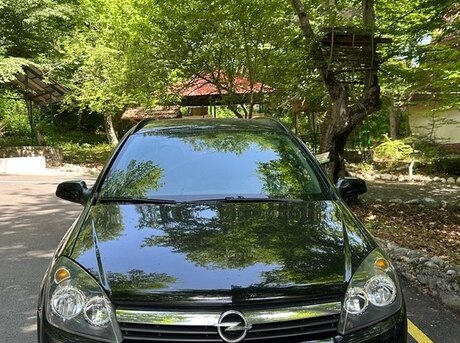 Opel Astra 2005