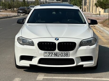 BMW 528
