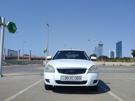 LADA (VAZ) Priora 2013