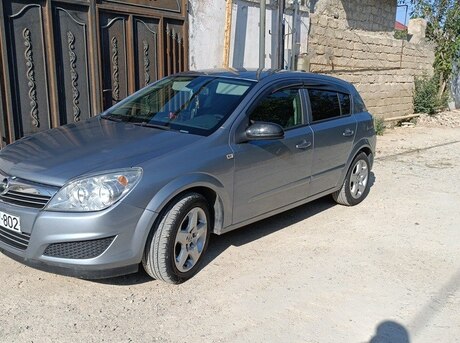 Opel Astra 2008