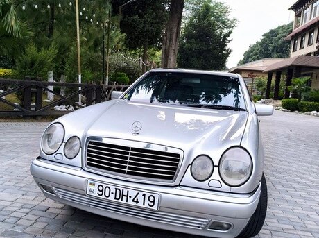 Mercedes E 240 1998