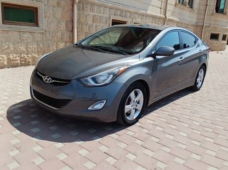 Hyundai Elantra 2013