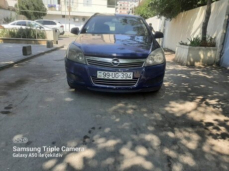 Opel Astra 2009