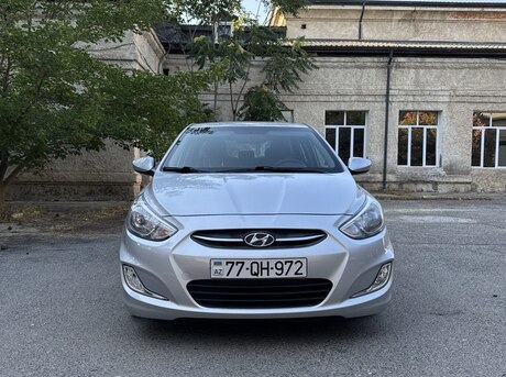 Hyundai Accent 2015