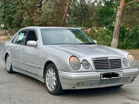 Mercedes E 280 1999