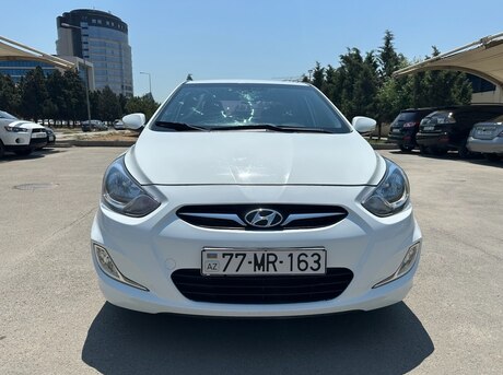 Hyundai Accent 2014