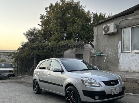 Kia Rio 2005