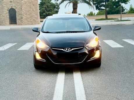 Hyundai Elantra 2015