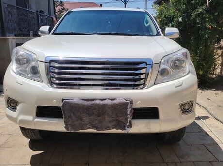 Toyota Land Cruiser Prado 2013