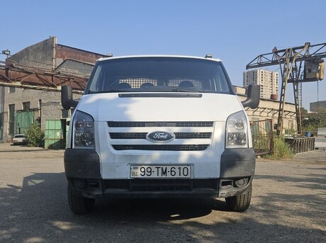 Ford Transit 2011