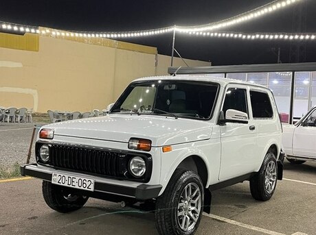 LADA (VAZ) Niva 2012