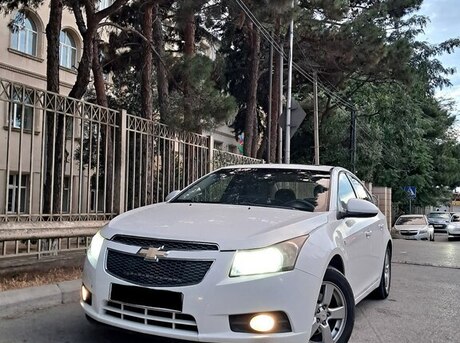 Chevrolet Cruze 2011