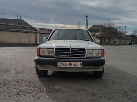 Mercedes 190 1993