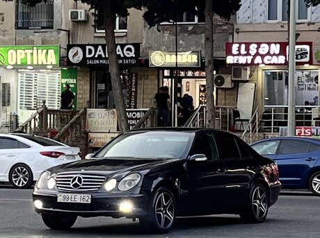 Mercedes E 270 2002