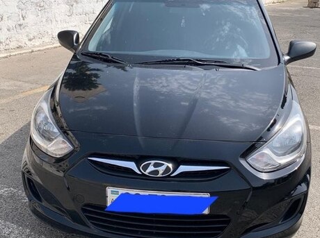 Hyundai Solaris 2014