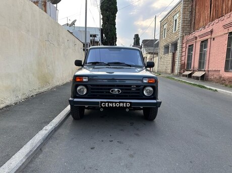 LADA (VAZ) Niva 2022