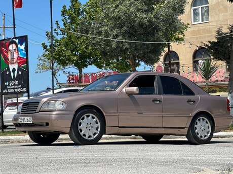 Mercedes C 180 1993