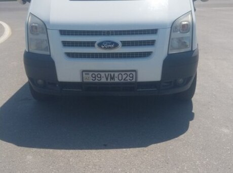 Ford Transit 2012