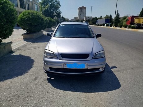 Opel Astra 1998