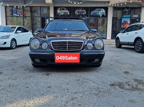 Mercedes E 270