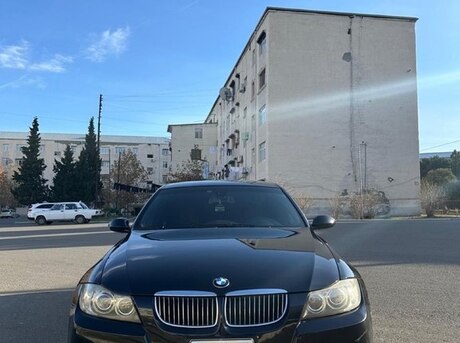 BMW 325 2008