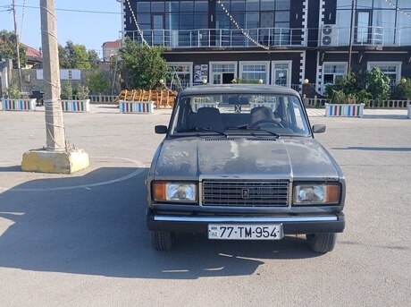 LADA (VAZ) 2107 2011