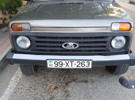 LADA (VAZ) Niva 2009