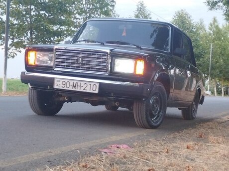 LADA (VAZ) 2107 2011