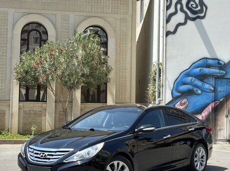 Hyundai Sonata 2010