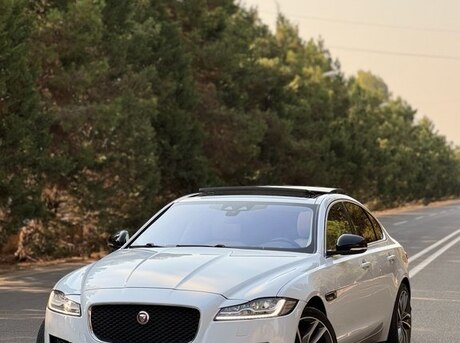 Jaguar XF 2016