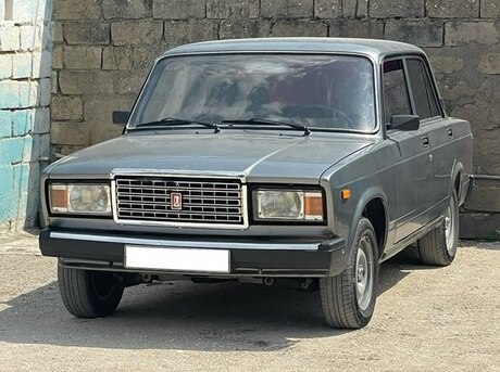 LADA (VAZ) 2107 2010