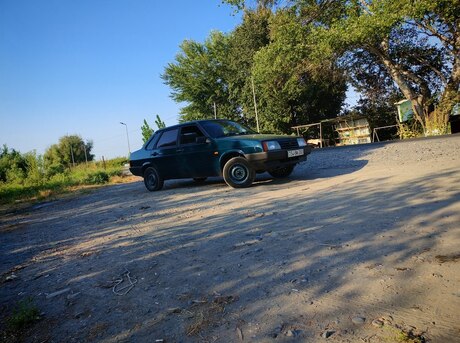 LADA (VAZ) 21099 1999