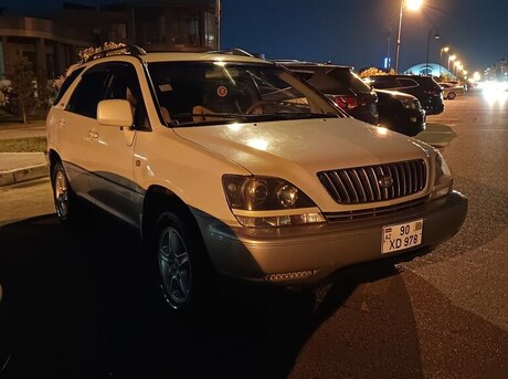 Toyota Harrier 1998
