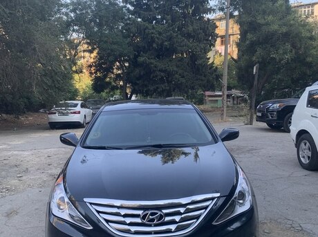 Hyundai Sonata 2012
