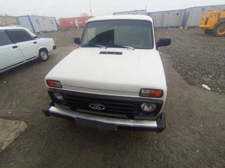 LADA (VAZ) Niva 1998