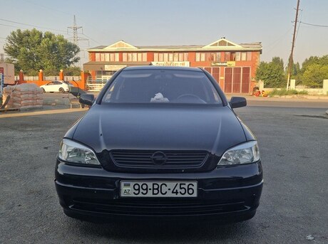 Opel Astra 2000
