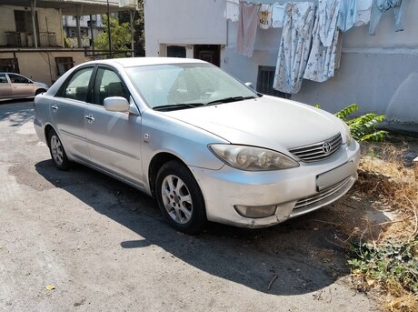 Toyota Camry 2005