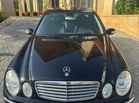 Mercedes E 200 2005