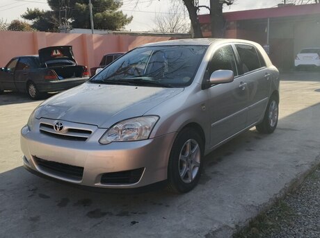 Toyota Corolla 2005