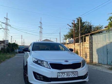 Kia K5 2011