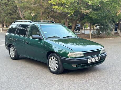 Opel Astra 1996