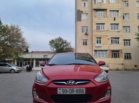 Hyundai Accent 2011
